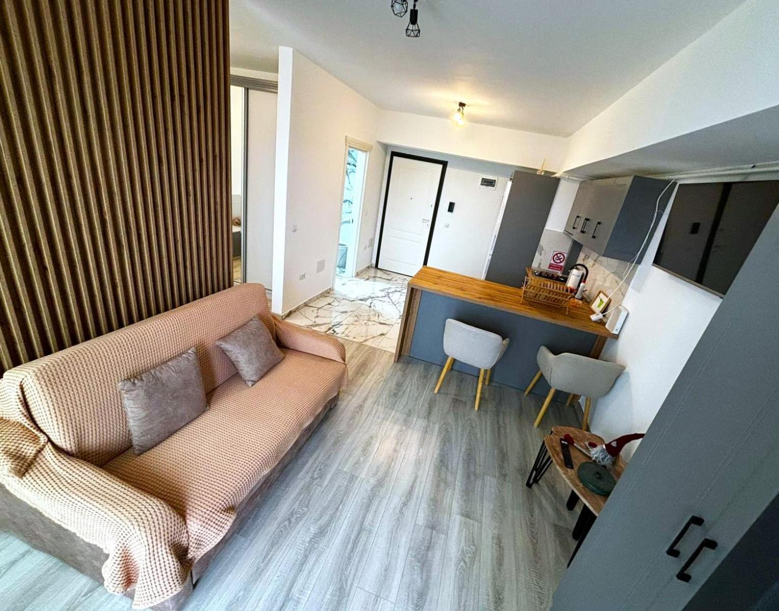 Sky View - Free Parking Apartment Iasi