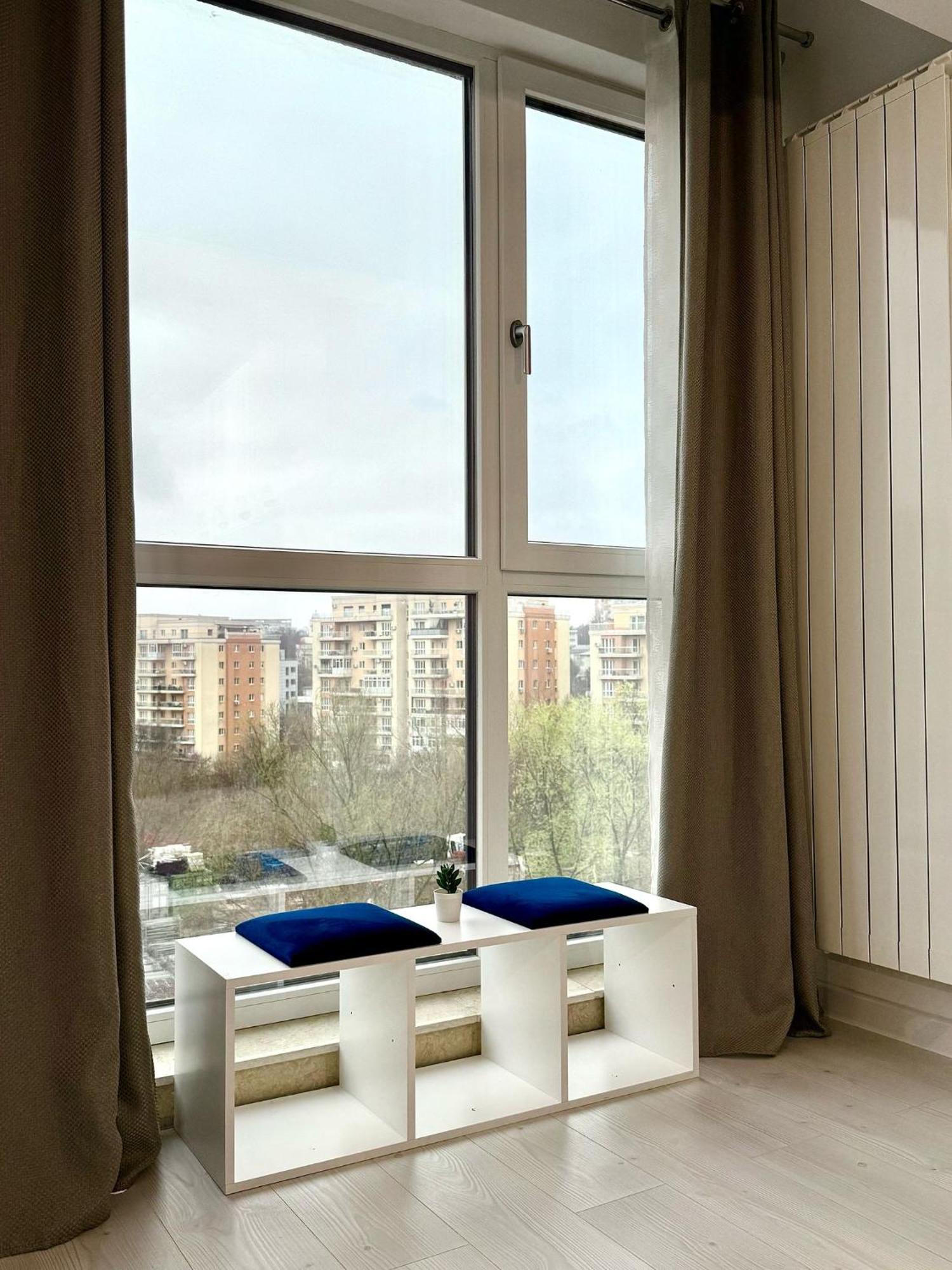 Sky View - Free Parking Apartment *